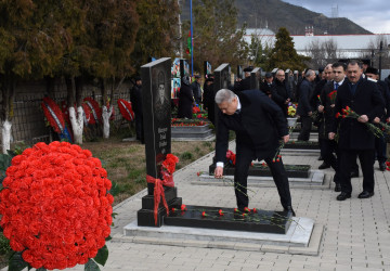 Ağsu rayonunda 20 Yanvar - Ümumxalq hüzn gününün 35-ci ildönümü ilə əlaqədar şəhidlərin xatirəsi anılıb