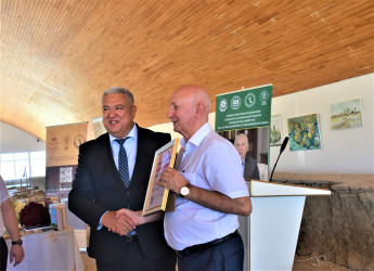 Ağsu rayonunda professor Qafar Cəbiyevin anadan olmasının 75 illik yubileyinə həsr olunmuş elmi-praktiki konfrans keçirilib