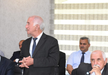Ağsu RİH-də Hümbətova Sehrayyə Şiralı qızının 75 illik yubileyi qeyd olunub