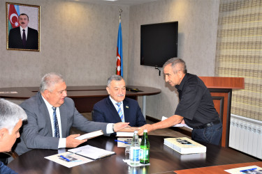 Ağsu rayonunda “Qərbi Azərbaycan İrsi” kitabının I cildinin təqdimat mərasimi keçirilib