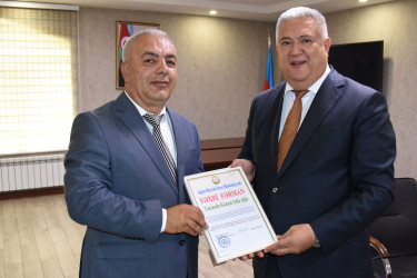 Ağsu rayonunda Dövlət qulluqçularının peşə bayramı günü münasibətilə yığıncaq keçirilib