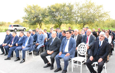 Ağsu RİH başçısı 21.10.2026-cı il tarixdə Qaravəlli kəndində səyyar qəbul keçirib