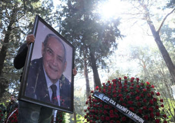 Azərbaycan Respublikasının Prezidenti cənab İlham Əliyev Xalq artisti Rasim Balayevin vəfatı ilə bağlı nekroloq imzalayıb