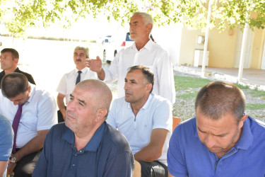 Ağsu RİH başçısı 24 iyun 2025-ci il tarixdə Qarabağlı kəndində səyyar qəbul keçirib