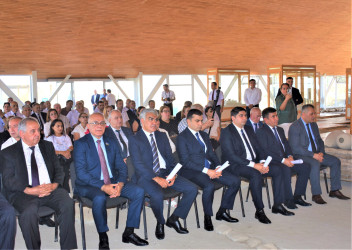 Ağsu rayonunda professor Qafar Cəbiyevin anadan olmasının 75 illik yubileyinə həsr olunmuş elmi-praktiki konfrans keçirilib