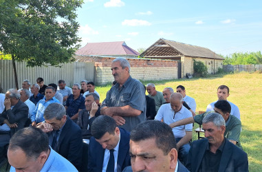 Ağsu RİH başçısı 11.06.2026-cı il tarixdə Qaradağ və Qarabağlı kəndlərində səyyar qəbullar keçirib