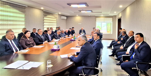 2026-cı ilin “Şəhərsalma və Memarlıq İli” elan edilməsi ilə bağlı “Milli Memarlıq və Şəhərsalmanın tərəqqisində Heydər Əliyev imzası” mövzusunda yığıncaq keçirilib