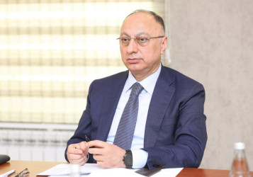 Qida Təhlükəsizliyi Agentliyinin sədri Qoşqar Təhməzli Ağsu rayonunda vətəndaşları qəbul edib