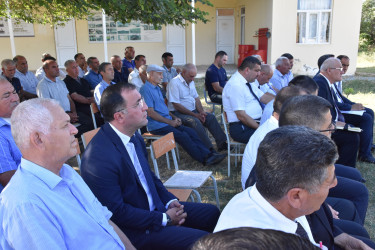Ağsu RİH başçısı 24 iyun 2025-ci il tarixdə Qarabağlı kəndində səyyar qəbul keçirib