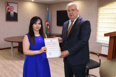 Ağsu rayonunda Dövlət qulluqçularının peşə bayramı günü münasibətilə yığıncaq keçirilib