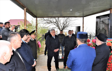 Aprel döyüşlərinin şəhidi Fərəczadə Toğrul Habil oğlunun xatirəsi anılıb