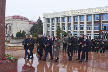 12 dekabr - Ümummilli Lider Heydər Əliyevin Anım günü ilə əlaqədar “Dahi şəxsiyyət” mövzusunda elmi-praktiki konfrans keçirilib