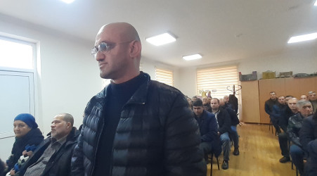 Ağsu RİH başçısı 11.12.2025-ci il tarixdə Ağsu şəhərində səyyar qəbul keçirib