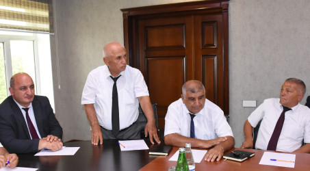 Ağsu rayonunda Kənd təsərrüfatı, balıqçılıq və akvakultura sahələrinin inkişafına dair Dövlət Proqramının icrası ilə əlaqədar yaradılmış rayon Qərargahının ilk iclası keçirilib