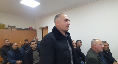 Ağsu RİH başçısı 11.12.2025-ci il tarixdə Ağsu şəhərində səyyar qəbul keçirib