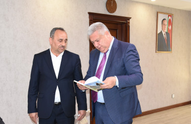 Ağsu Rayon İcra Hakimiyyətində 12.05.2026-cı il tarixdə növbəti vətəndaş qəbulu keçirilib