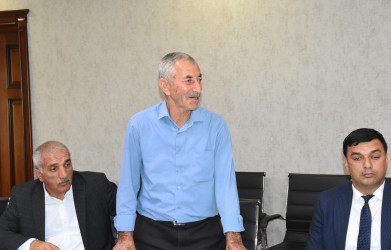 Ağsu rayonunda "2026-2030-cu illərdə kənd təsərrüfatı məhsullarının istehsalı və emalı sahələrinin inkişafına dair iş planı"nın hazırlanmasına həsr olunmuş görüş keçirilib