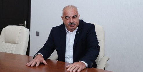 Səfərbərlik və Hərbi Xidmətə Çağırış üzrə Dövlət Xidmətinin rəisi  Mürsəl İbrahimov Ağsu rayonunda vətəndaşları qəbul edib