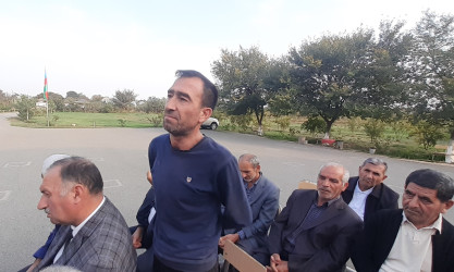 Ağsu RİH başçısı 21.10.2026-cı il tarixdə Qaravəlli kəndində səyyar qəbul keçirib