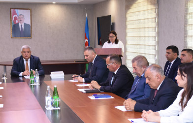 Ağsu rayonunda Dövlət qulluqçularının peşə bayramı günü münasibətilə yığıncaq keçirilib