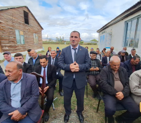 Ağsu RİH başçısı 07.10.2026-cı il tarixdə Daşdəmirbəyli kəndində səyyar qəbul keçirib