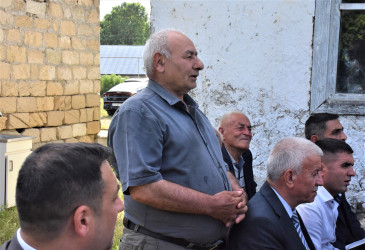 Ağsu RİH başçısı Qasımbəyli və Mustafalı kəndlərində səyyar qəbullar keçirib