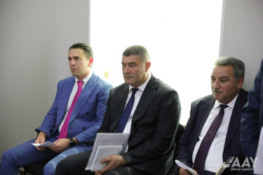 Azərbaycan Avtomobil Yolları Dövlət Agentliyinin İdarə Heyətinin sədri Saleh Məmmədov Ağsu rayonunda vətəndaşları qəbul edib