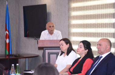 Ağsu rayonunda “Konstitusiya və Suverenlik İli” çərçivəsində “Milli Qurtuluş Günü - Azərbaycanın taleyini dəyişən zəfər tarixi” mövzusunda  konfrans keçirilib