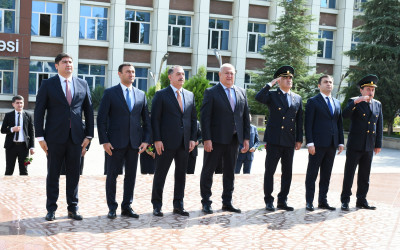 1 Oktyabr - Prokurorluq işçilərinin peşə bayramı günü qeyd edilib