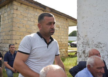Ağsu RİH başçısı Qasımbəyli və Mustafalı kəndlərində səyyar qəbullar keçirib