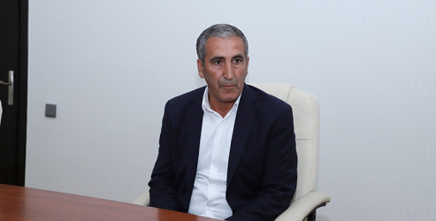 Səfərbərlik və Hərbi Xidmətə Çağırış üzrə Dövlət Xidmətinin rəisi  Mürsəl İbrahimov Ağsu rayonunda vətəndaşları qəbul edib