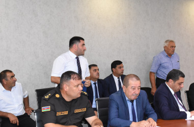 Ağsu rayonunda Kənd təsərrüfatı, balıqçılıq və akvakultura sahələrinin inkişafına dair Dövlət Proqramının icrası ilə əlaqədar yaradılmış rayon Qərargahının ilk iclası keçirilib