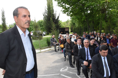 Ağsu RİH başçısı 23.04.2025-ci il tarixdə Abasxanlı və Qiyaslı kəndlərində səyyar qəbul keçirib