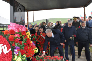 Aprel döyüşlərinin şəhidi Fərəczadə Toğrul Habil oğlunun xatirəsi anılıb